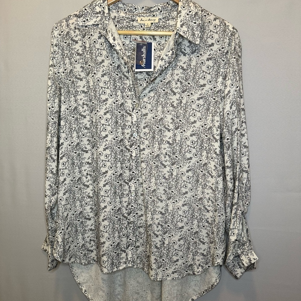 Love And Drlancey Womens Blouse Shirt Roll Tab Long Sleeve Floral Buttons Size M